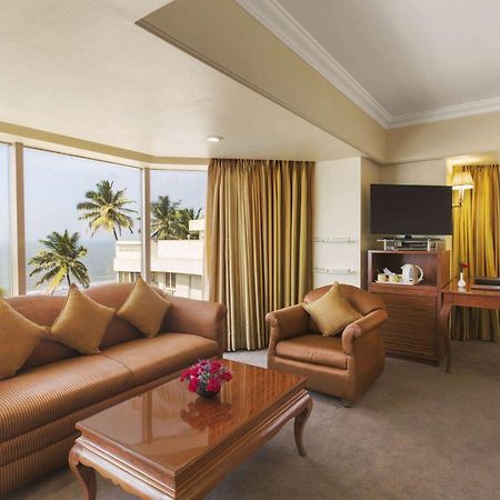 Ramada Plaza By Wyndham Palm Grove Hotel Mumbai Kültér fotó