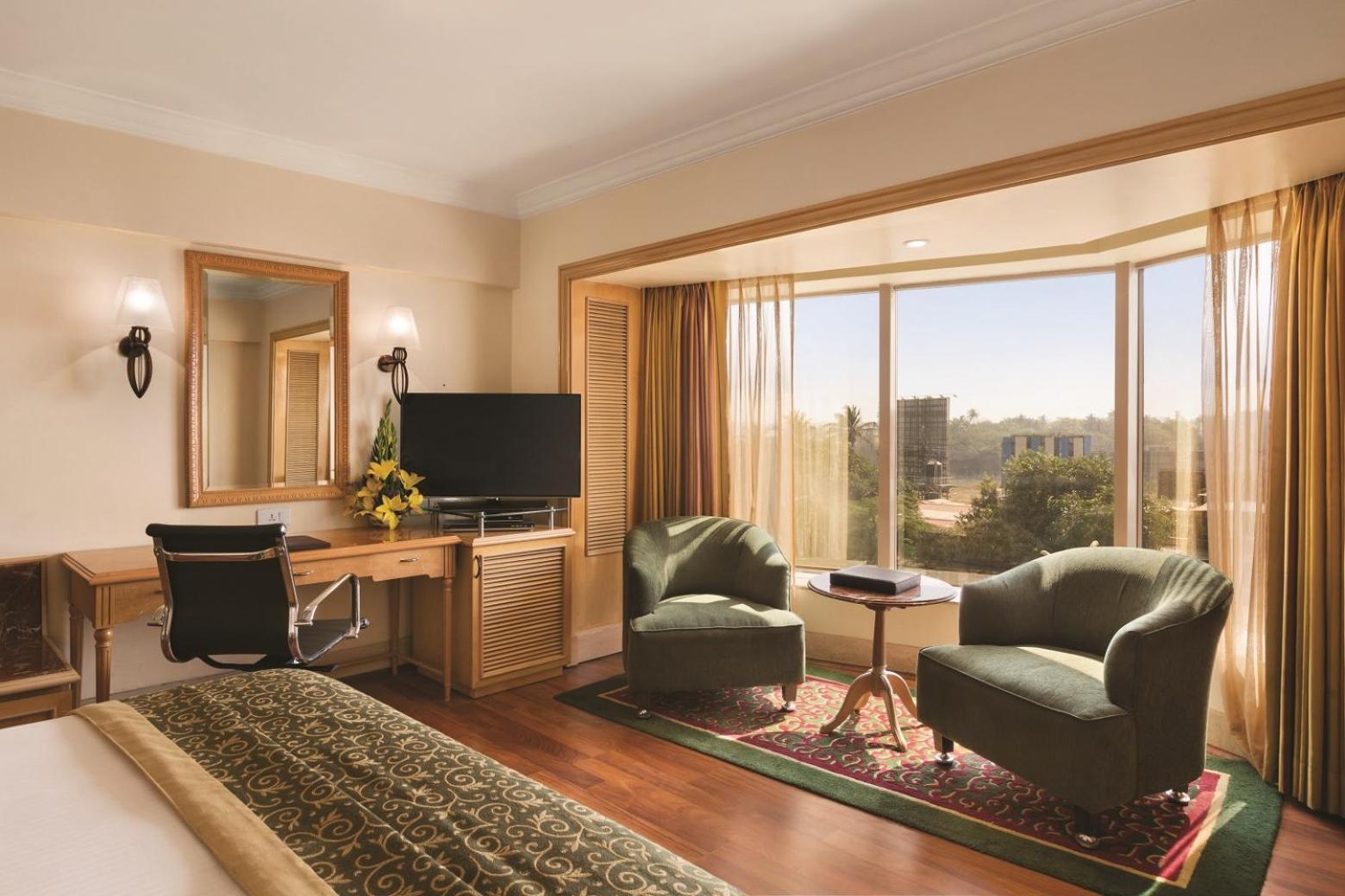 Ramada Plaza By Wyndham Palm Grove Hotel Mumbai Kültér fotó