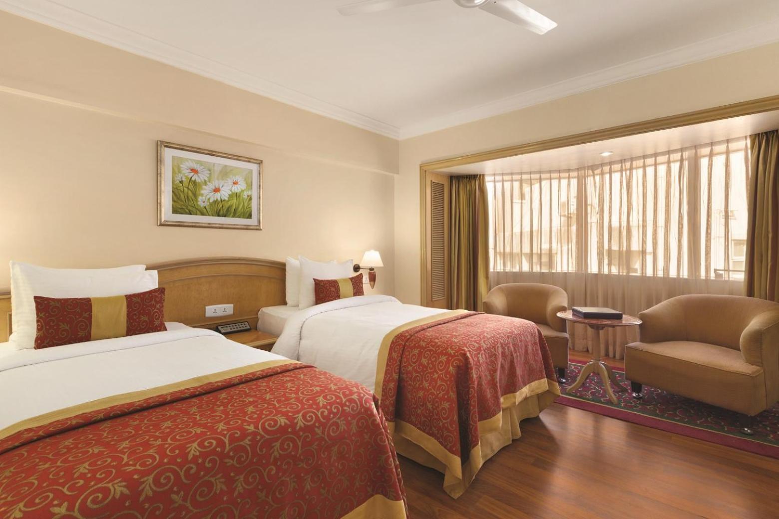 Ramada Plaza By Wyndham Palm Grove Hotel Mumbai Kültér fotó