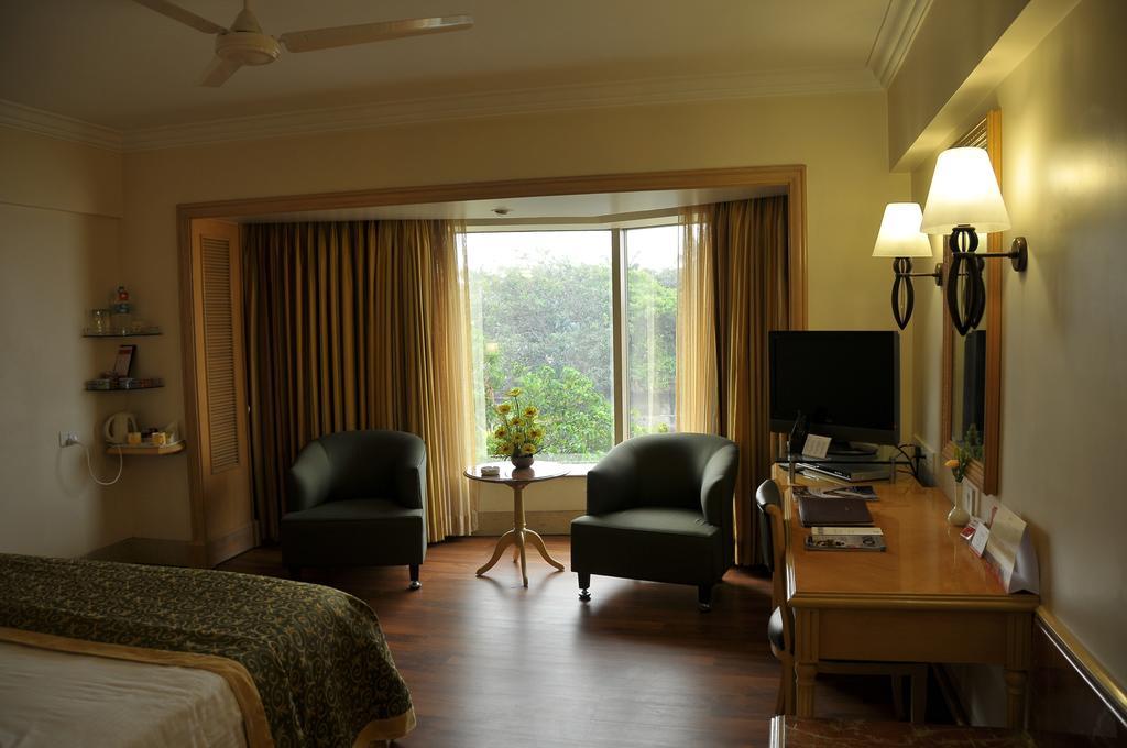 Ramada Plaza By Wyndham Palm Grove Hotel Mumbai Szoba fotó